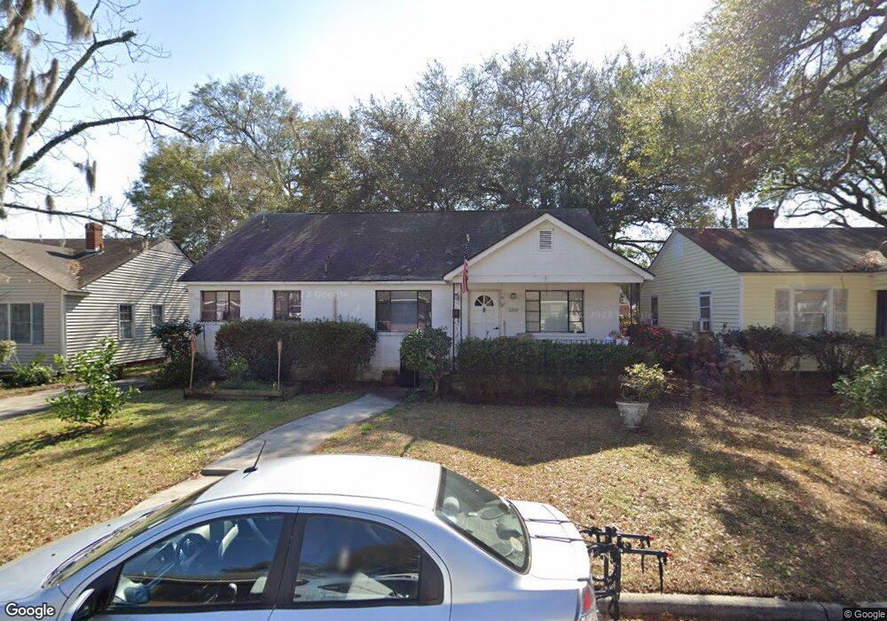 2209 E 41st St, Savannah, GA 31404 - photo 1