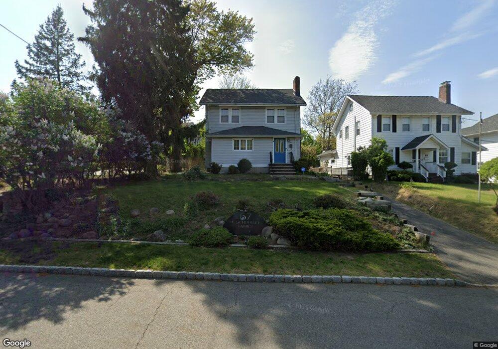 67 Hillcrest Rd, West Caldwell, NJ 07006 - photo 1