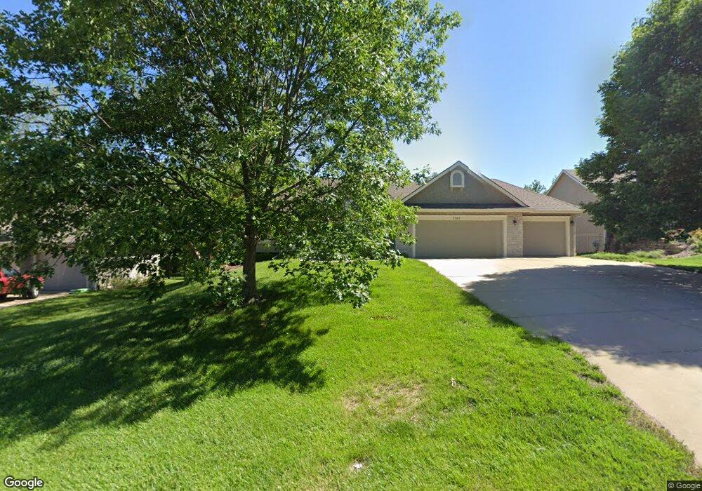 7307 SW Falcon St, Topeka, KS 66610 - photo 1