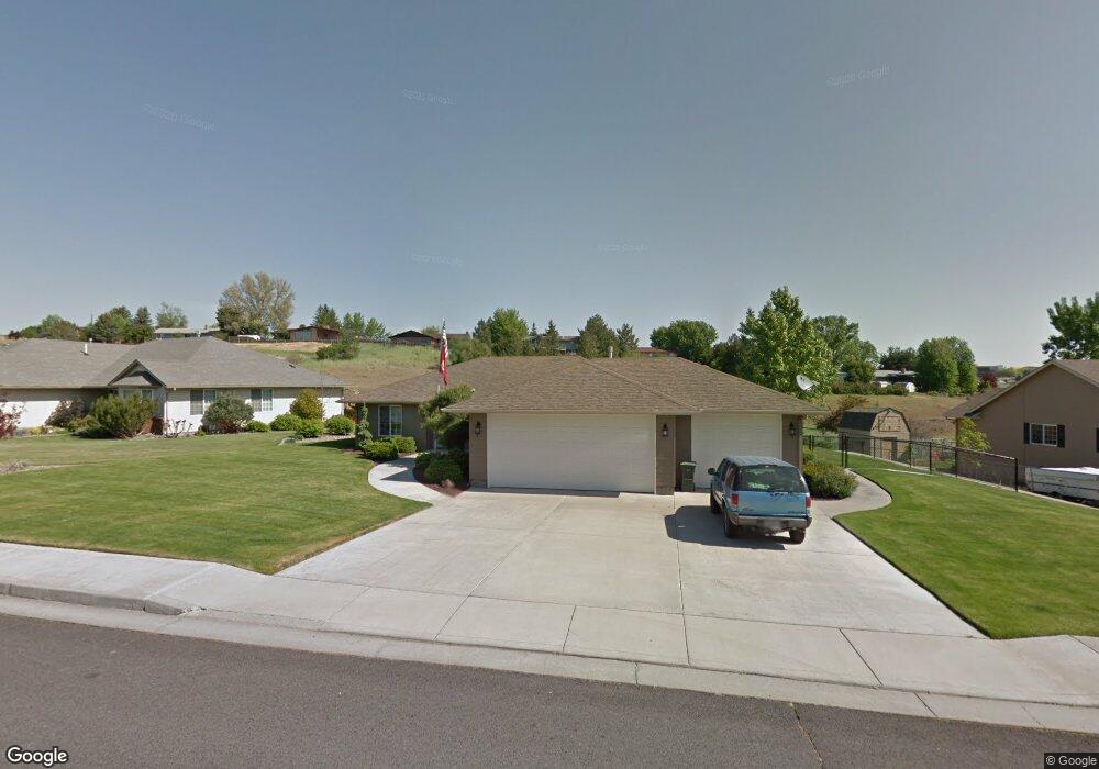 1205 SW Theta Ct, Pendleton, OR 97801 - photo 1