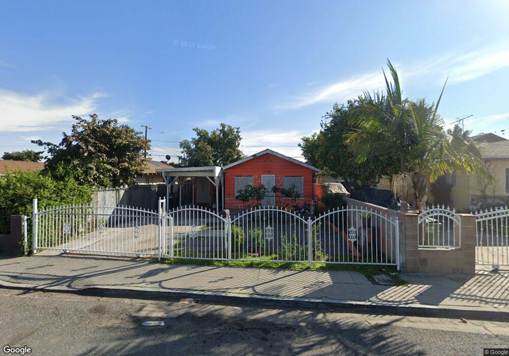 424 W Pear St, Compton, CA 90222 - photo 1