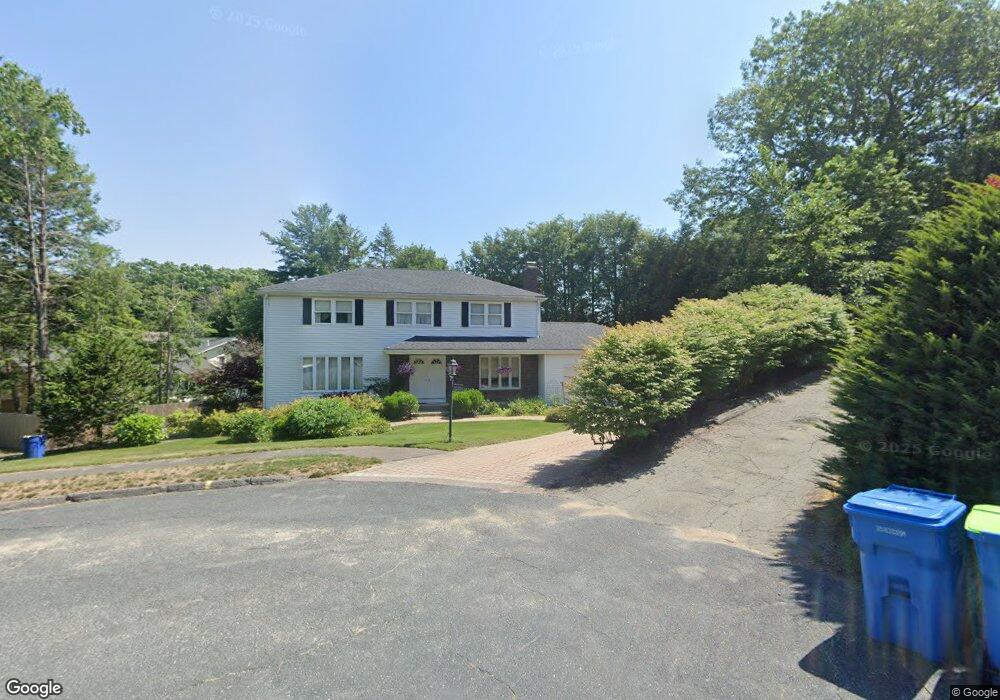 32 Pinewood Rd, Wellesley, MA 02482 - photo 1