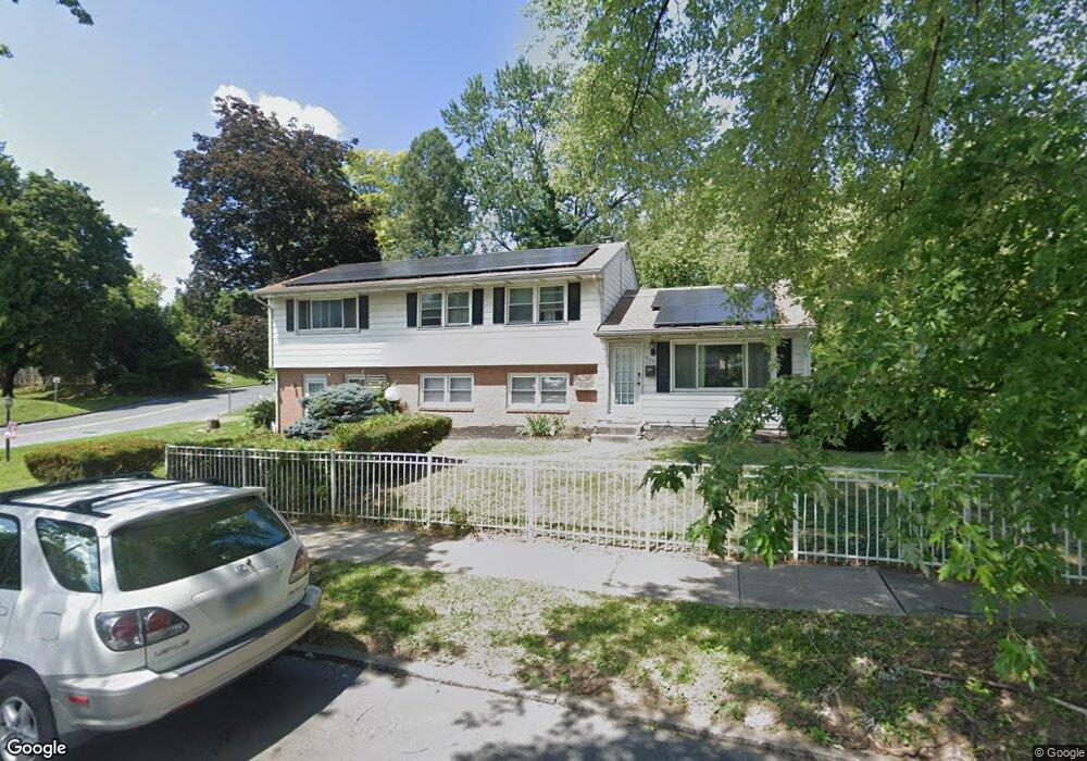 839 Fairmont Ave, Whitehall, PA 18052 - photo 1