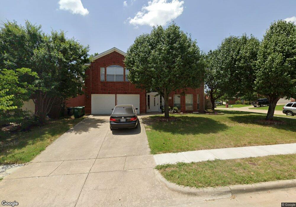 2004 Hemingway Dr, Denton, TX 76210 - photo 1