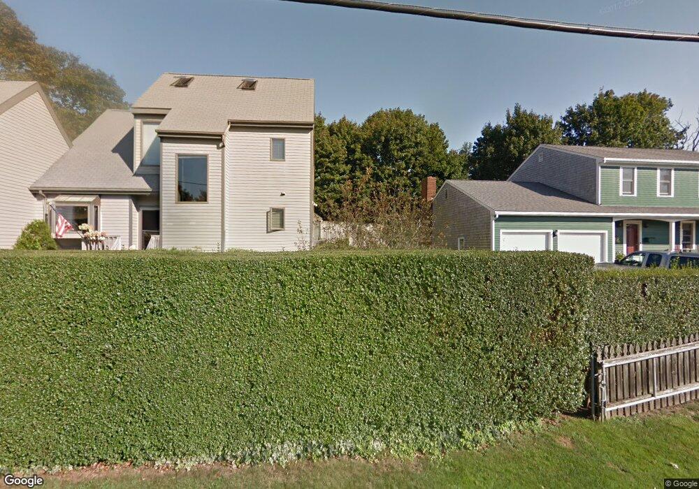 108 Carroll Ave unit 108, Newport, RI 02840 - photo 1