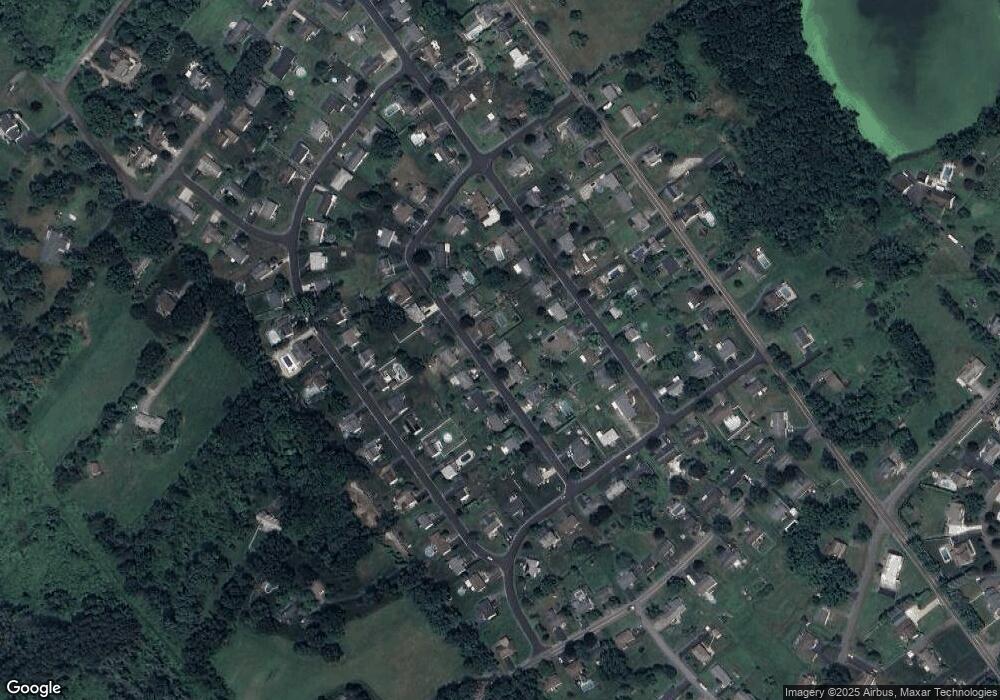 135 Shadetree Rd, Shavertown, PA 18708 - photo 1