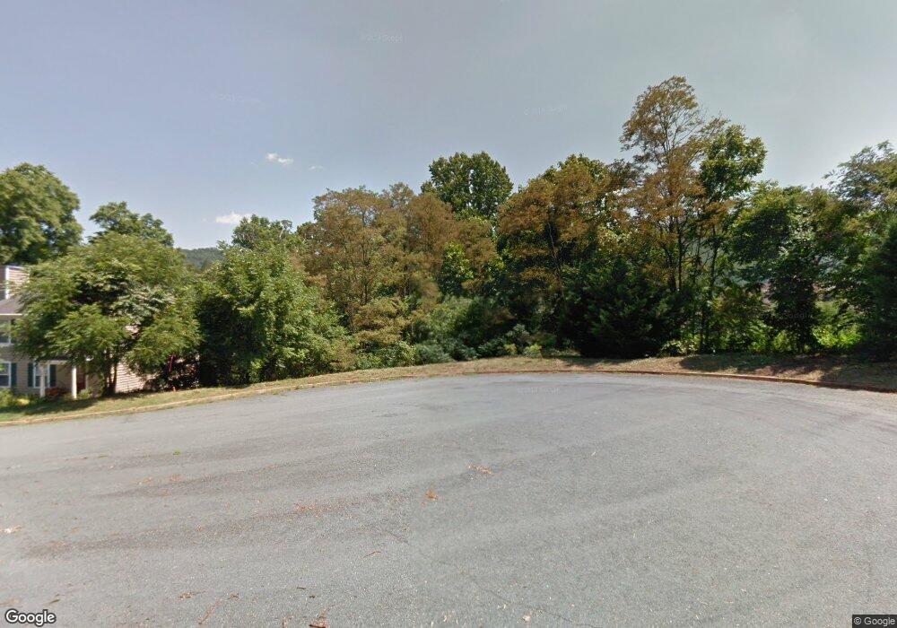 1495 Willow Lake Dr, Charlottesville, VA 22902 - photo 1