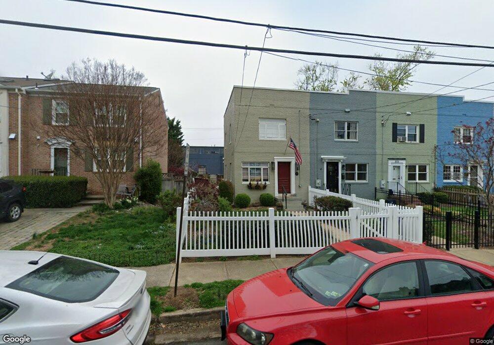 809 Bernard St, Alexandria, VA 22314 - photo 1