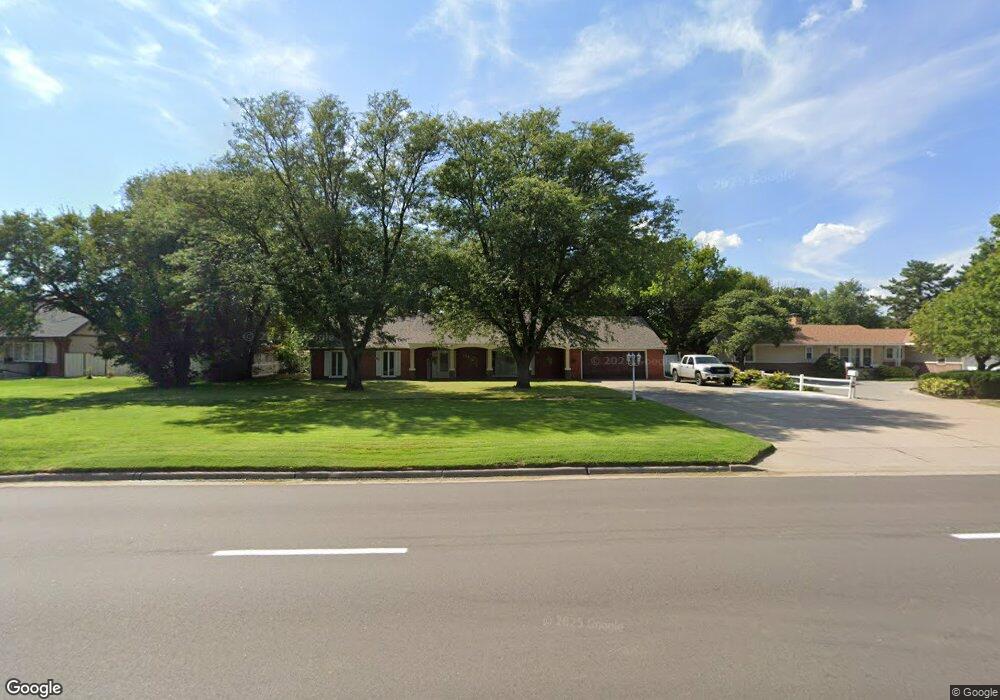 109 N Main St, Hugoton, KS 67951 - photo 1