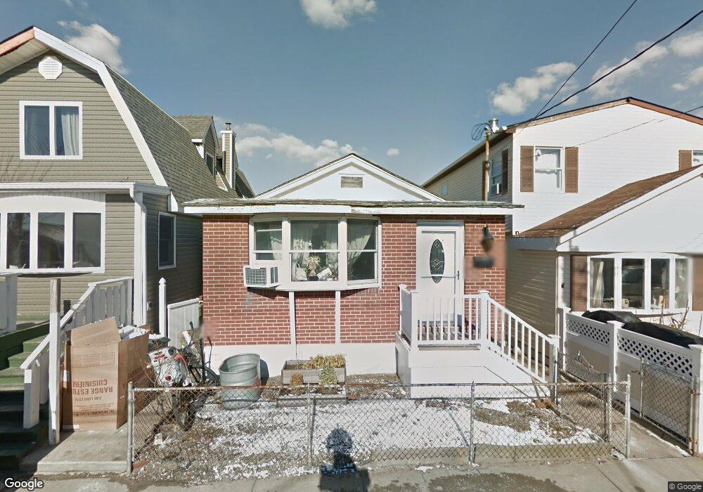 19 W 16th Rd, Broad Channel, NY 11693 - photo 1