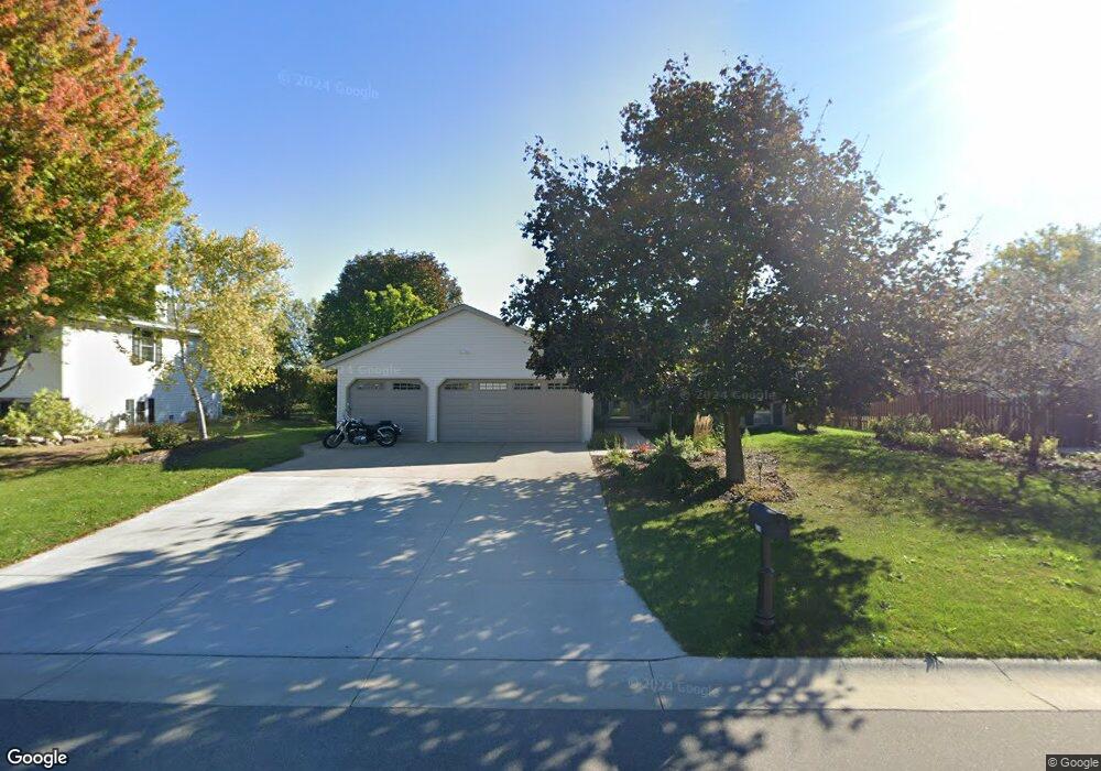 N278 Woodstock Ln, Appleton, WI 54915 - photo 1