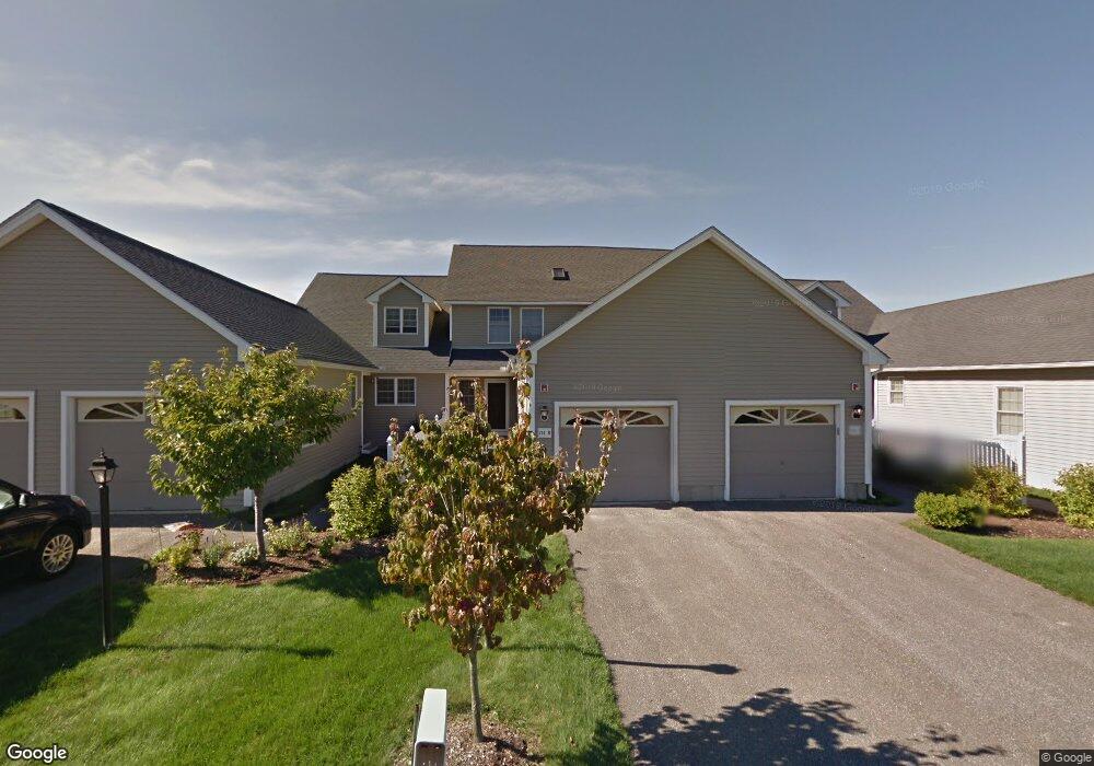 214 Cardigan Dr unit 214C, Pembroke, NH 03275 - photo 1