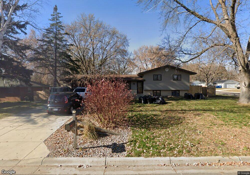 301 9th Ave S, Sauk Rapids, MN 56379 - photo 1