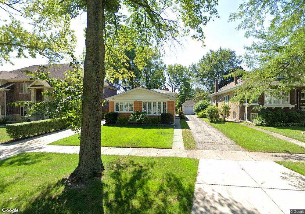 1645 Whitcomb Ave, Des Plaines, IL 60018 - photo 1
