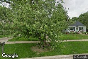 124 E Jackson St, Oswego, IL 60543