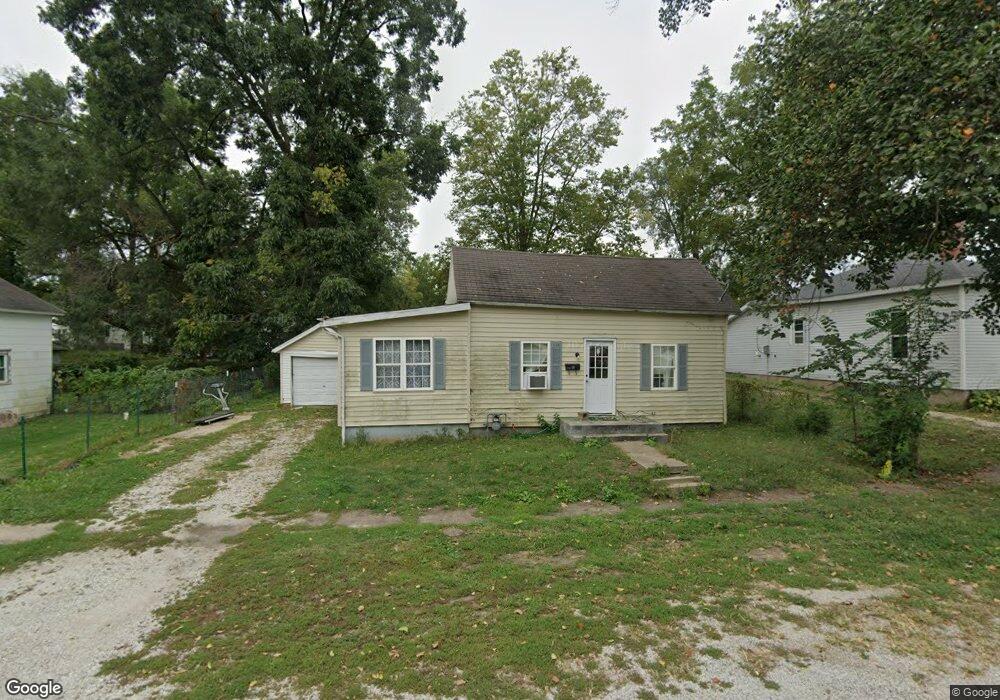 122 E Union St, Virginia, IL 62691 - photo 1