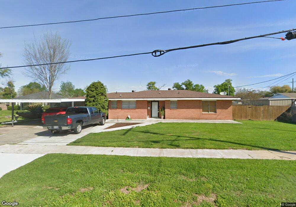 302 W Oak Ln, Lake Charles, LA 70605 - photo 1