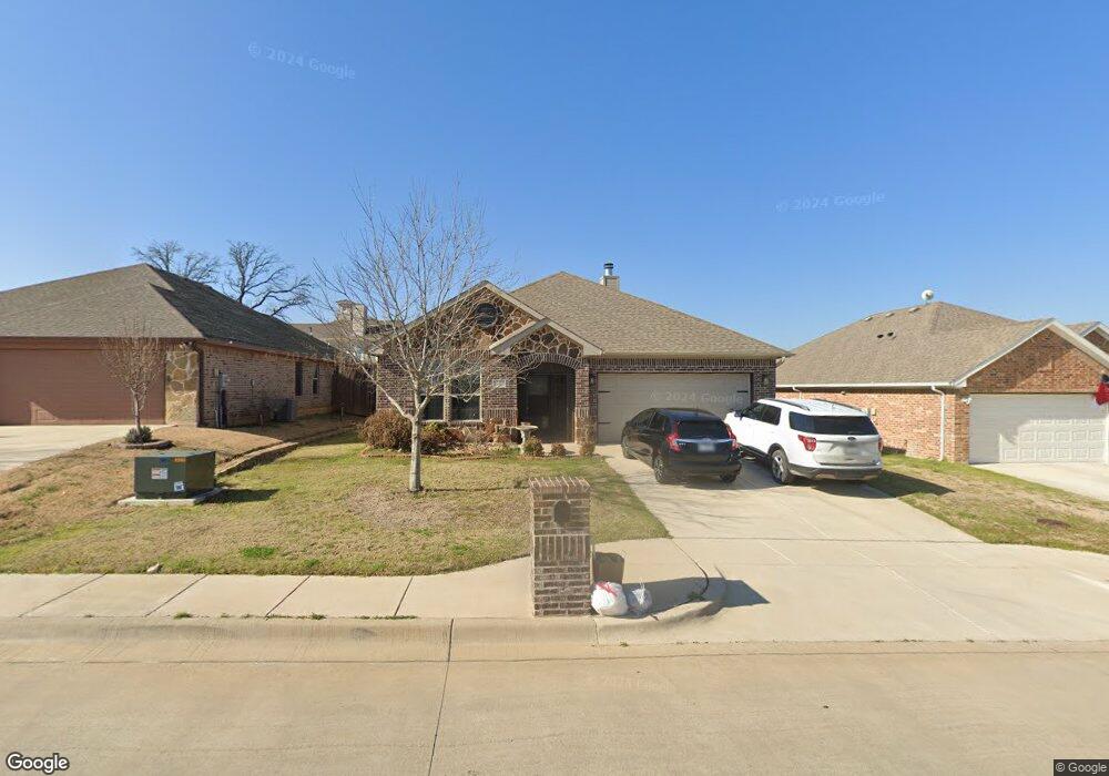 1304 Town Creek Cir, Weatherford, TX 76086 - photo 1