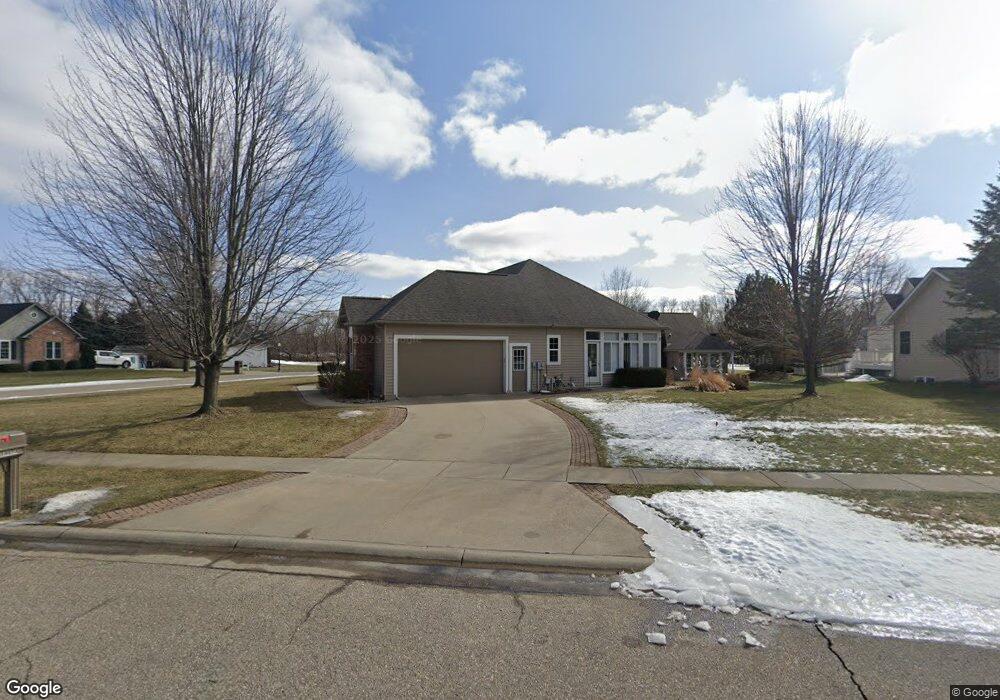 10272 Coachman Ct unit 27, Davison, MI 48423 - photo 1