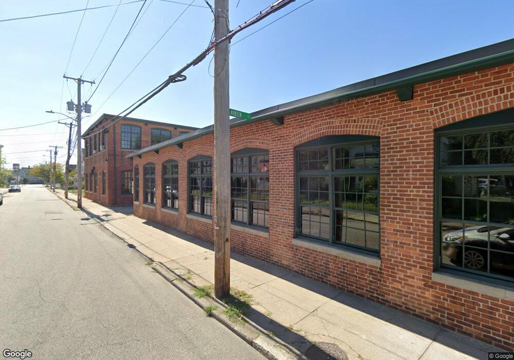 110 Kenyon Ave, Pawtucket, RI 02861 - photo 1