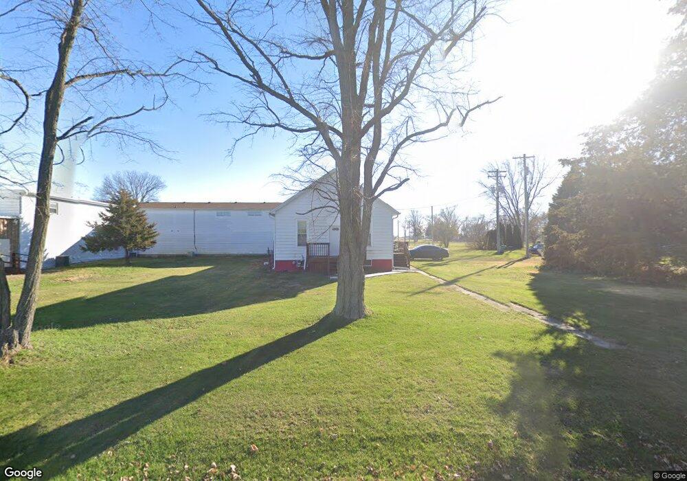 321 E 1st St, Cedar Point, IL 61316 - photo 1