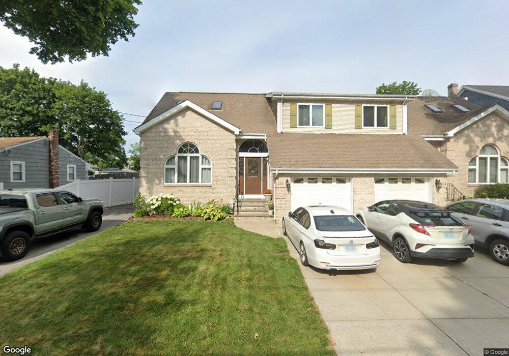 24 Hewes St, Cumberland, RI 02864 - photo 1