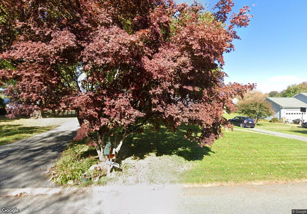 1014 Caren Dr, Sykesville, MD 21784 - photo 1