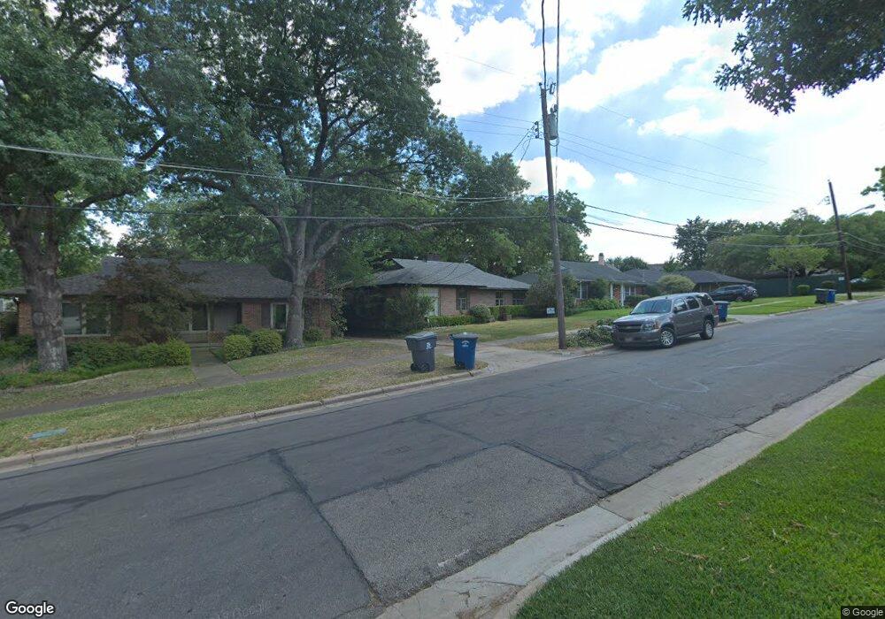 6972 Bob o Link Dr, Dallas, TX 75214 - photo 1