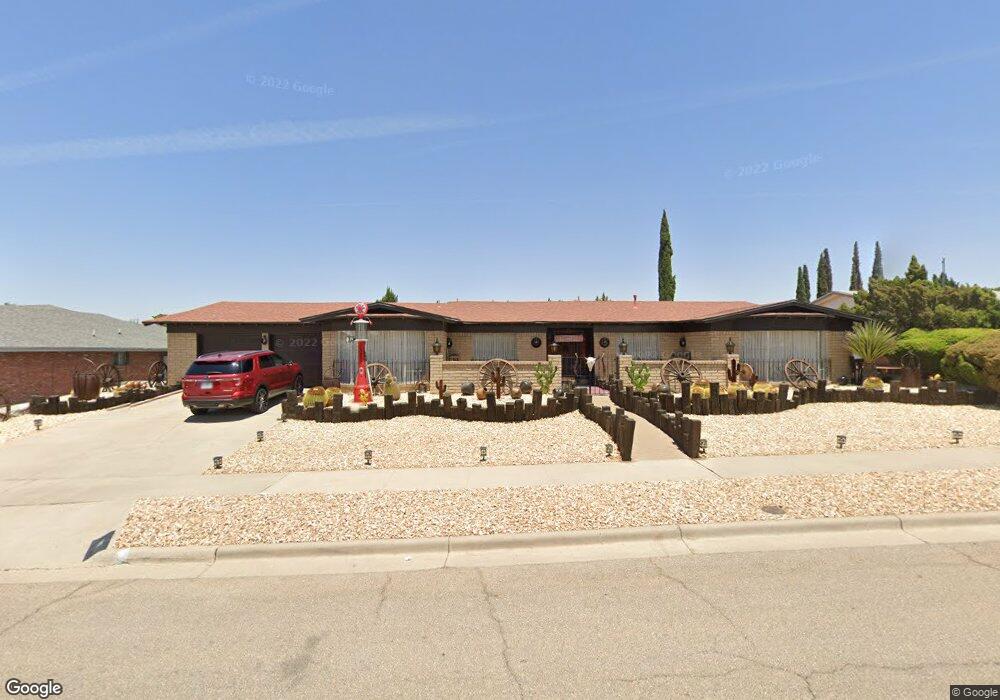 10609 Sombra Verde Dr, El Paso, TX 79935 - photo 1