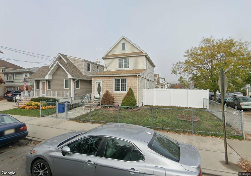 10119 159th Ave, Howard Beach, NY 11414 - photo 1