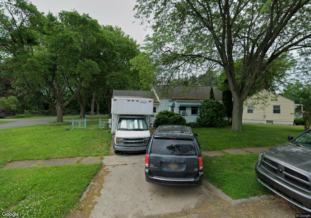 3221 Gratiot Ave, Flint, MI 48503 - photo 1