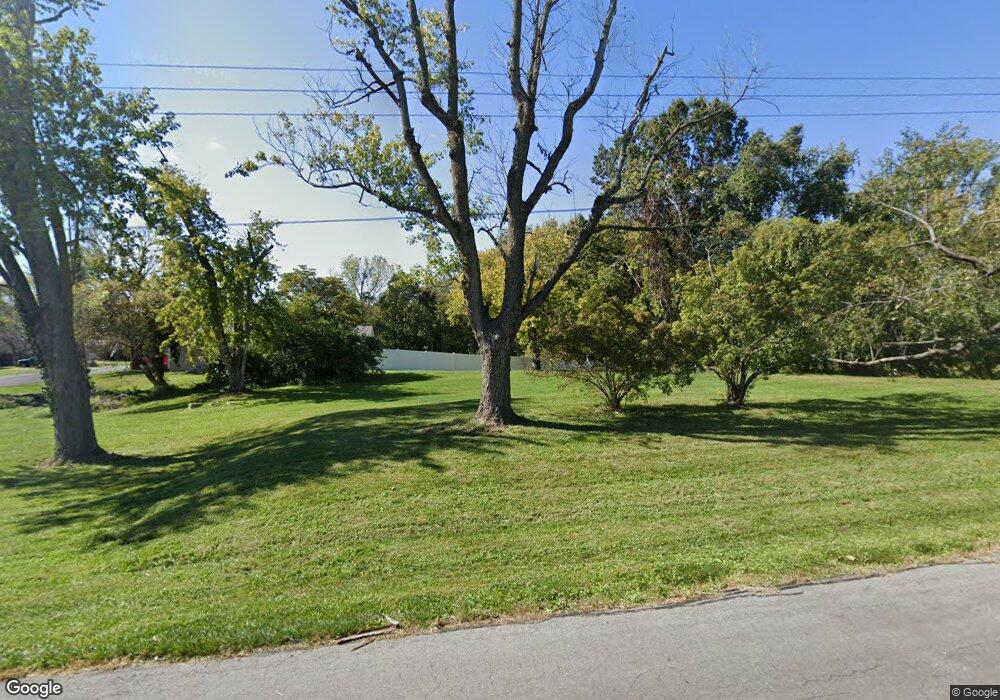 250 S Wilson Heights Rd, Collinsville, IL 62234 - photo 1