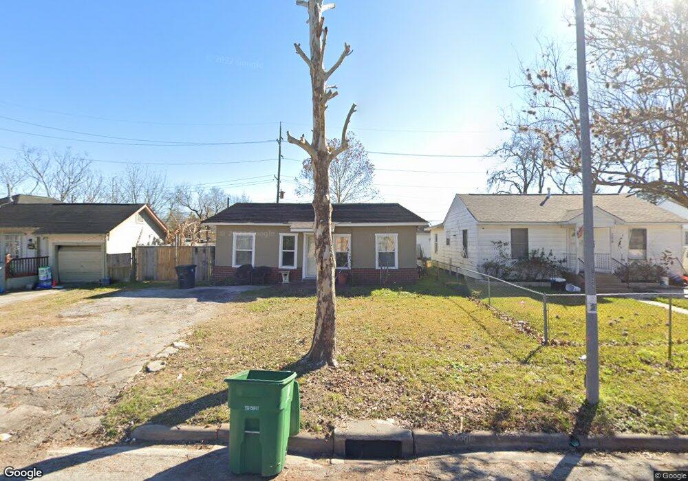 7222 Eppes St, Houston, TX 77087 - photo 1