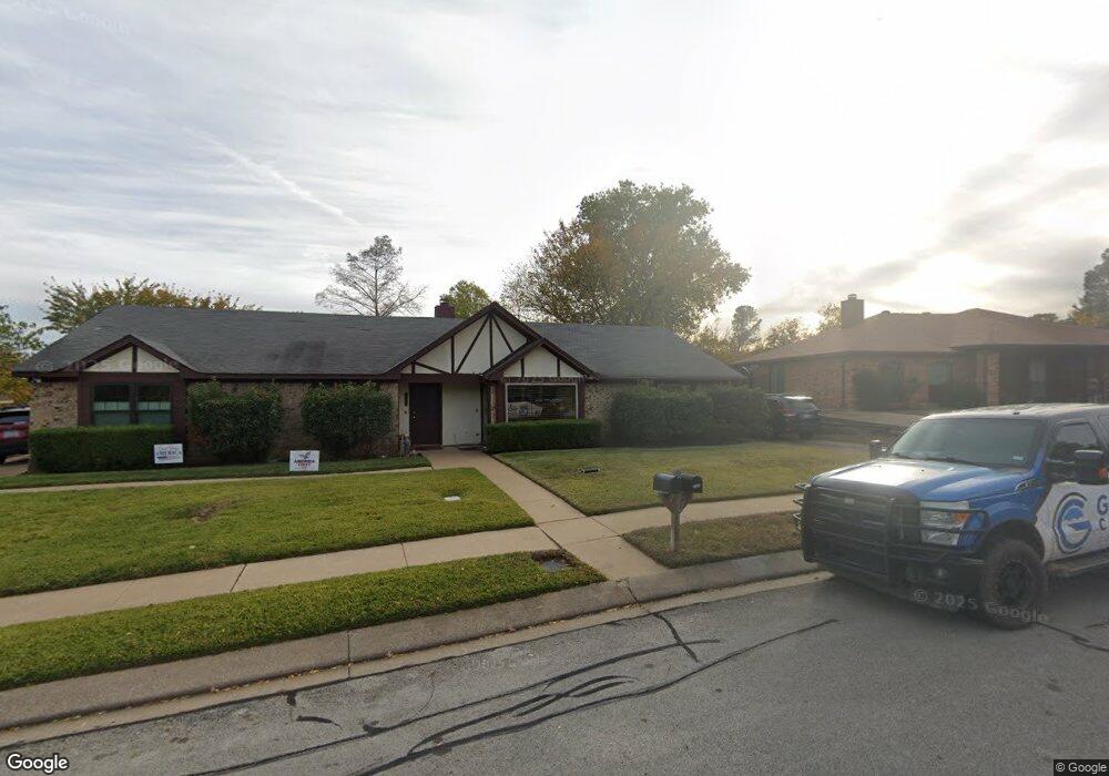 2308 Chestnut Way, Bedford, TX 76022 - photo 1