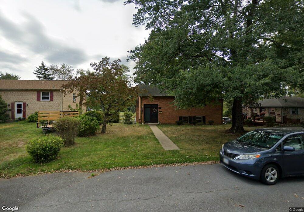 1366 Keesling Ave, Waynesboro, VA 22980 - photo 1