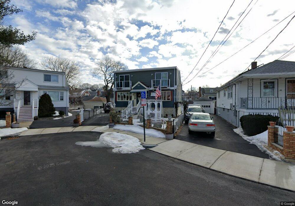 21 Albert Park, Everett, MA 02149 - photo 1