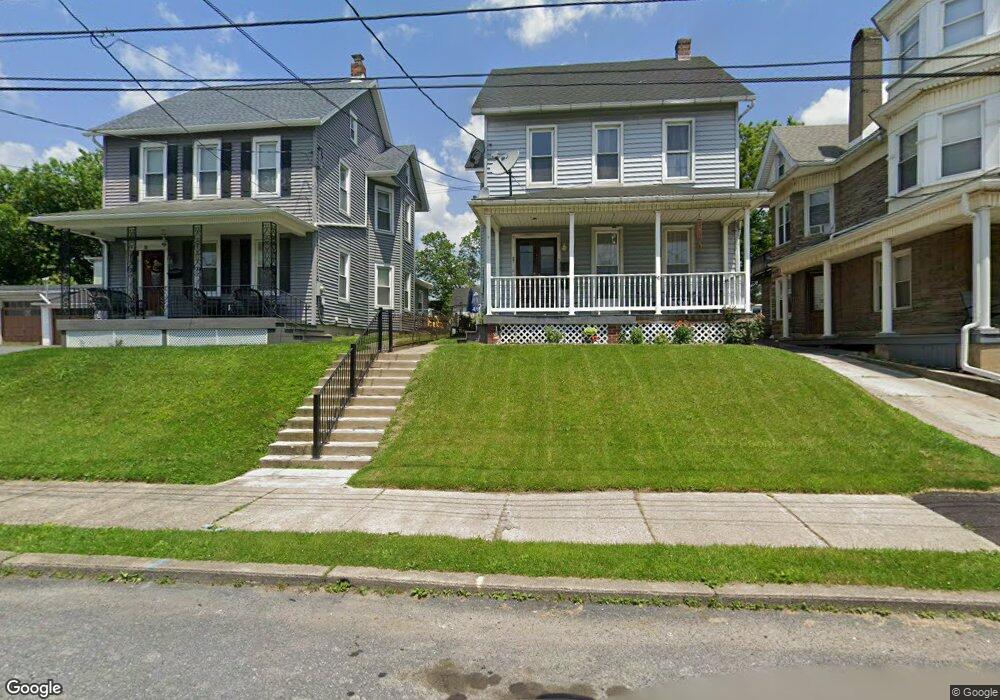 27 E Prospect St, Nazareth, PA 18064 - photo 1