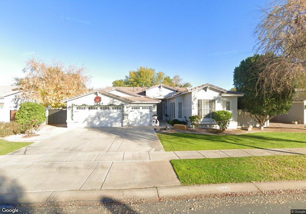 2844 E Cullumber Ct, Gilbert, AZ 85234 - photo 1