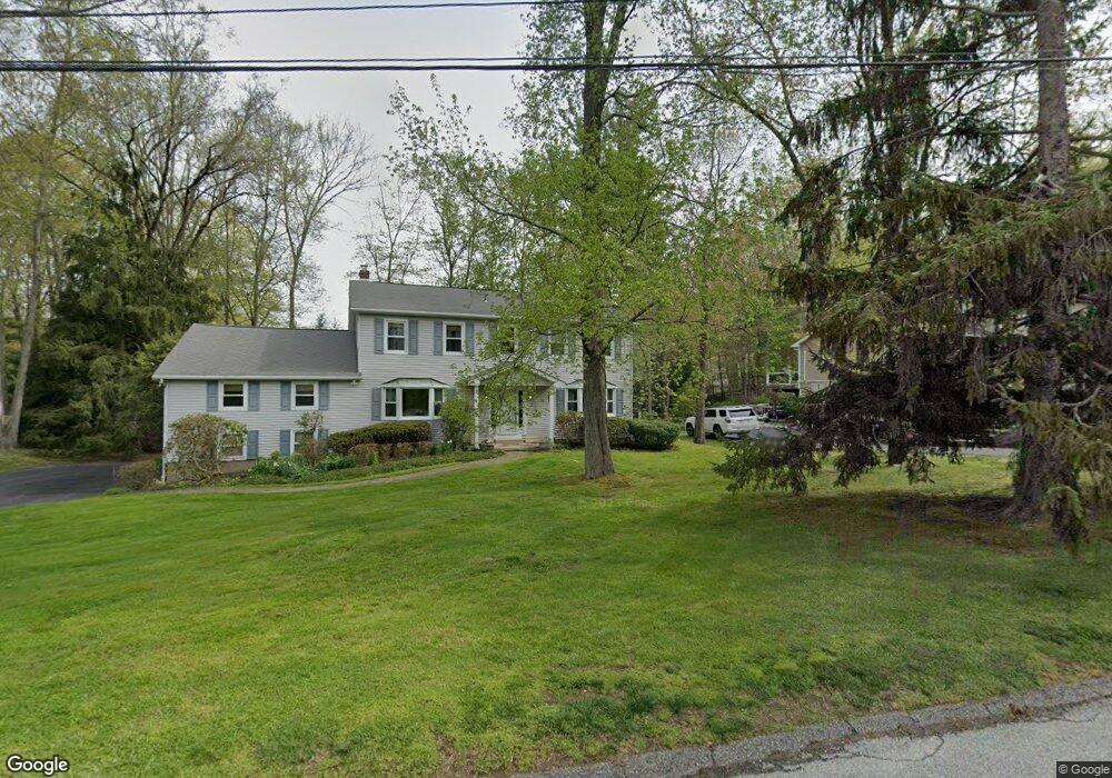456 Fisher Pond Rd, Yorktown Heights, NY 10598 - photo 1