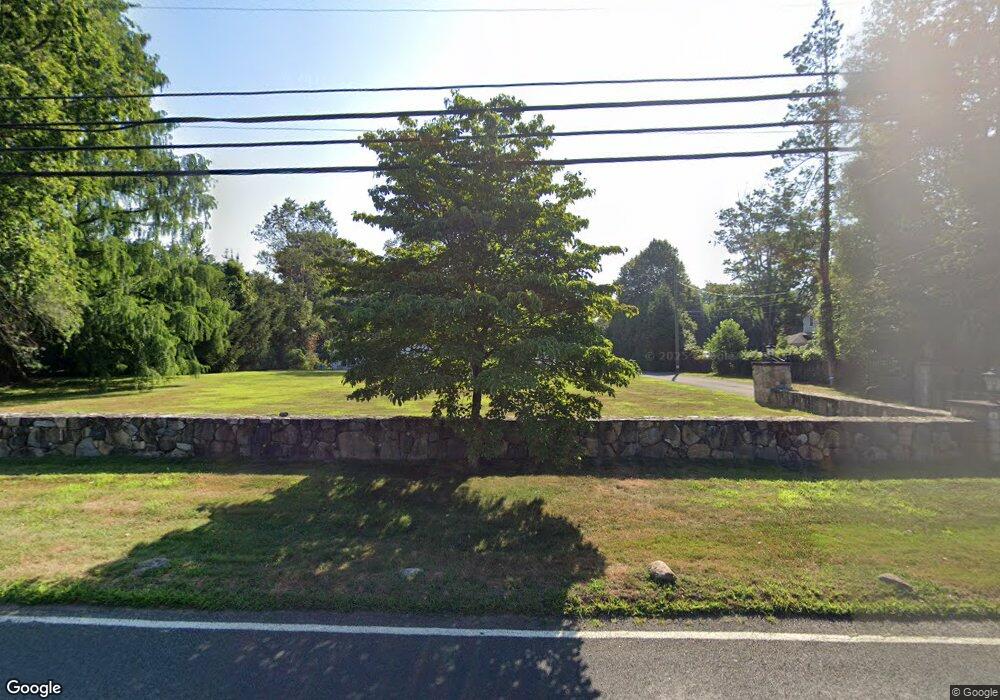 2200 Redding Rd, Fairfield, CT 06824 - photo 1