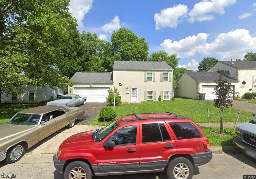 4736 Heaton Rd, Columbus, OH 43229 - photo 1