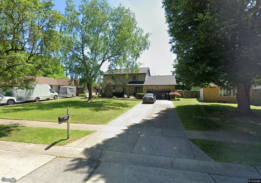 986 Conestoga Dr, Columbus, OH 43213 - photo 1