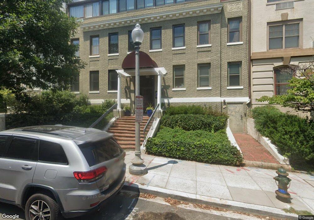 1835 California St NW unit E, Washington, DC 20009 - photo 1