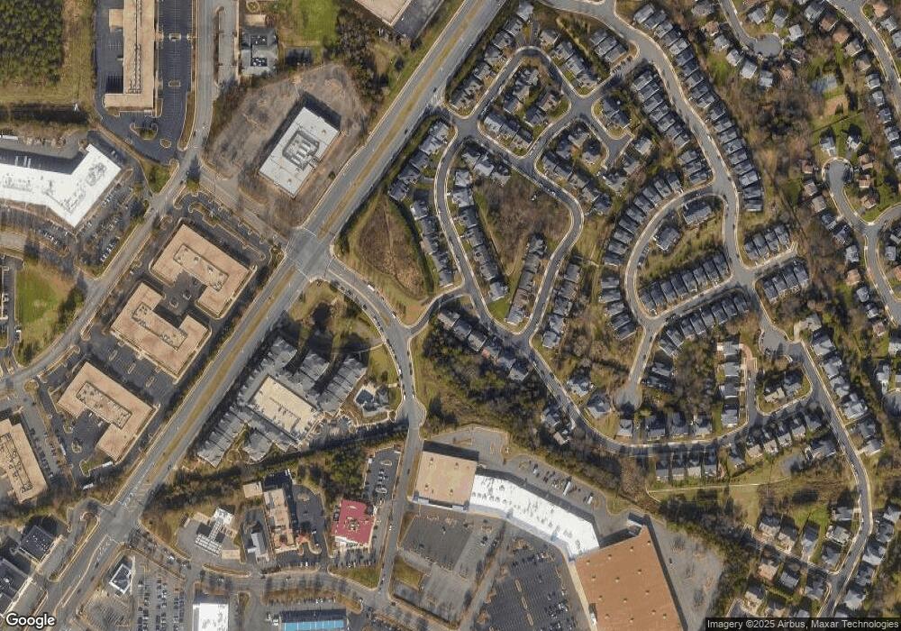 13872 Rembrandt Way, Chantilly, VA 20151 - photo 1