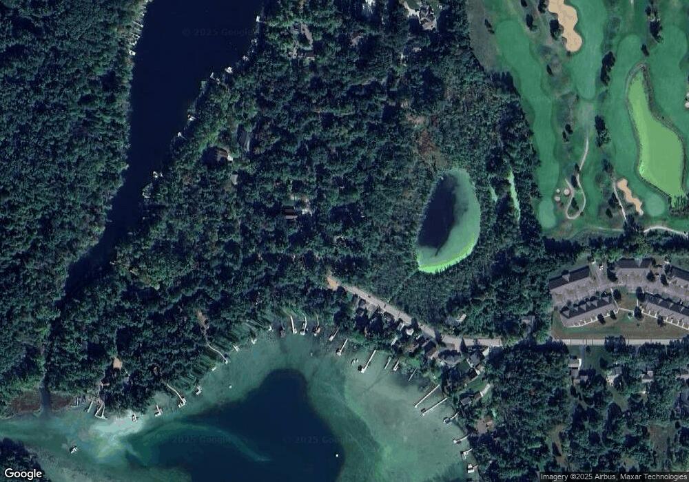 N2902 Otter Dr, Waupaca, WI 54981 - photo 1