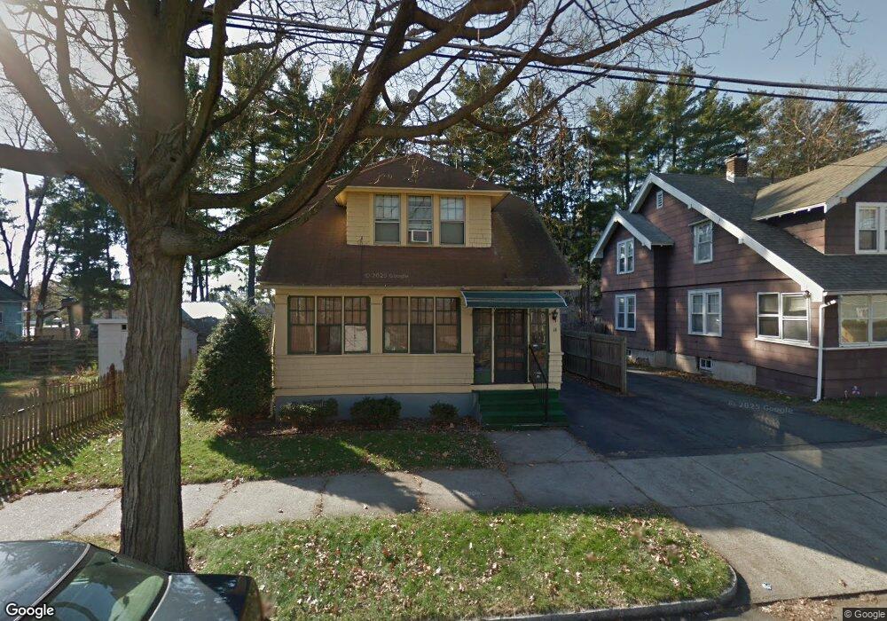 14 Ionia St, Springfield, MA 01109 - photo 1