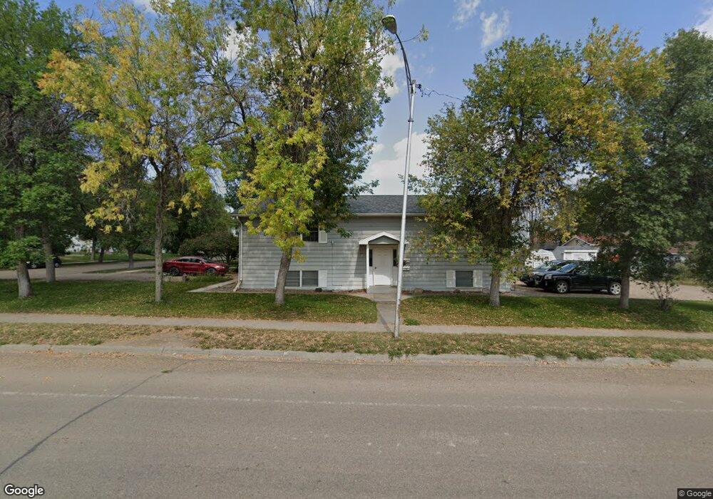 215 10th St, Havre, MT 59501 - photo 1