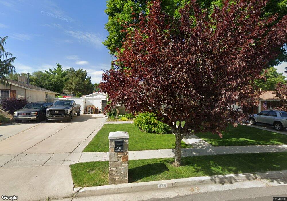 884 Chariot Dr, Sandy, UT 84094 - photo 1