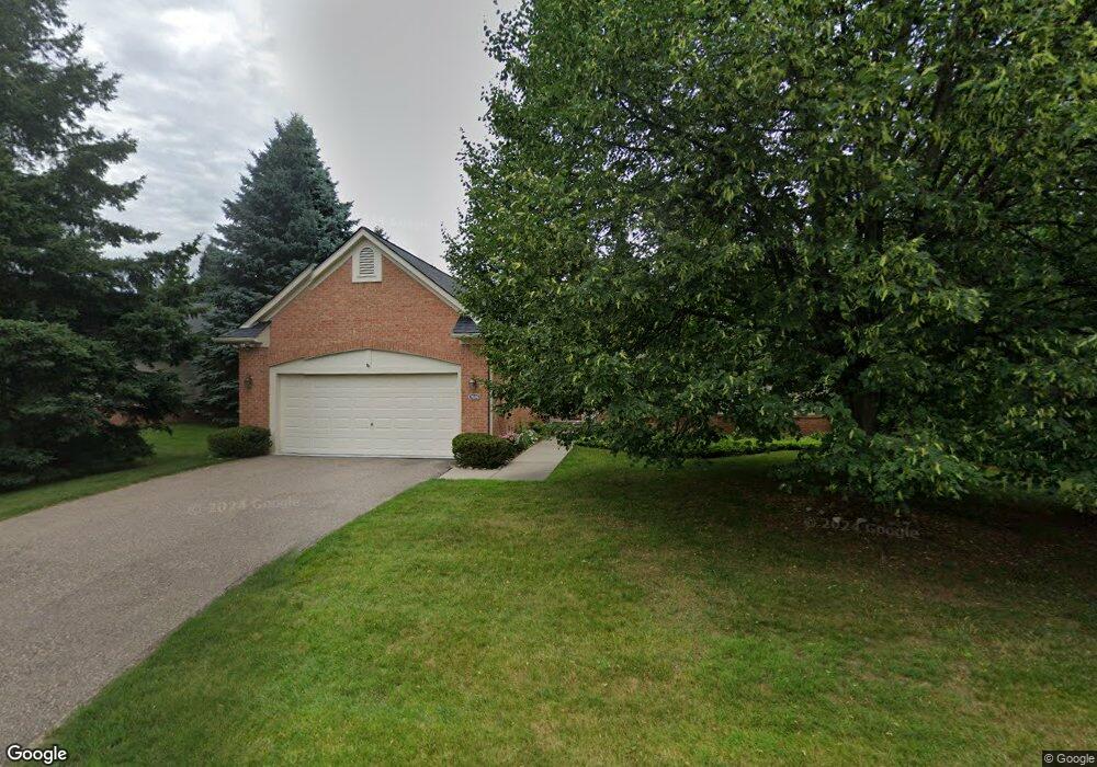 7036 Quail Run, West Bloomfield, MI 48323 - photo 1