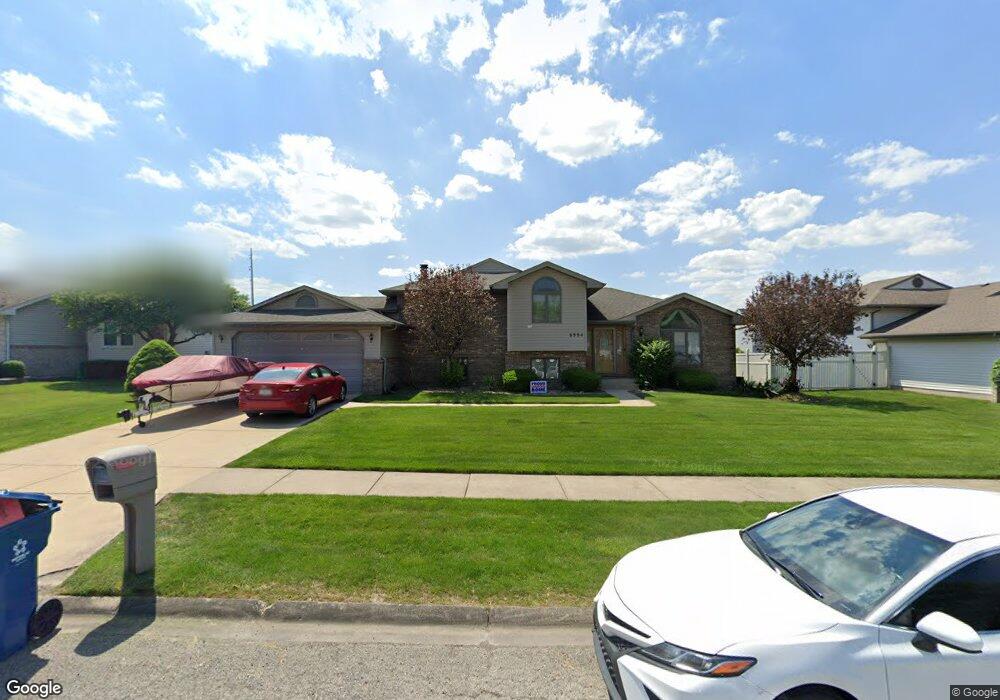 8994 Pineview Ln, Crown Point, IN 46307 - photo 1